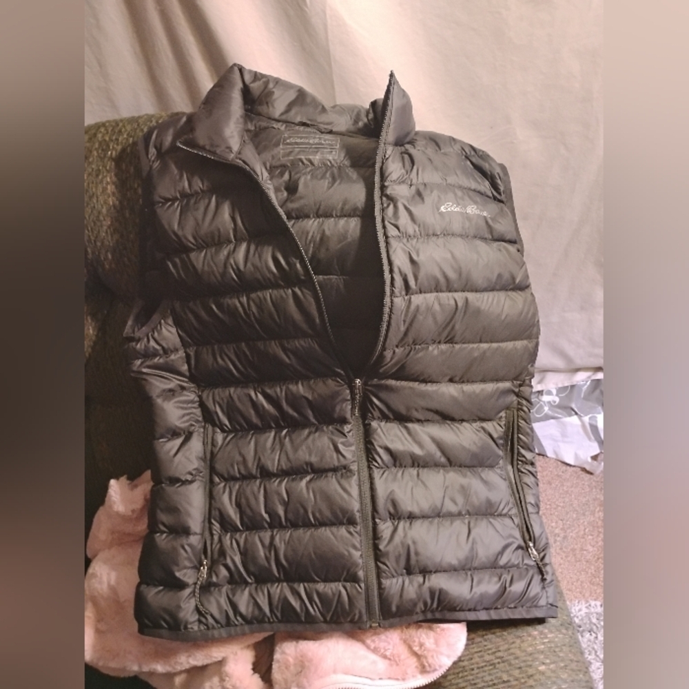 Eddie Bauer Black Quilted Vest